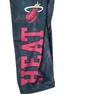 🆕 XL NBA Miami Heat Leggings